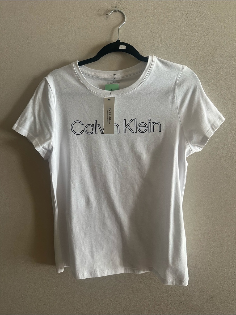 ✨Calvin Klein Women’s White Logo Crewneck Tee Size LP NWT